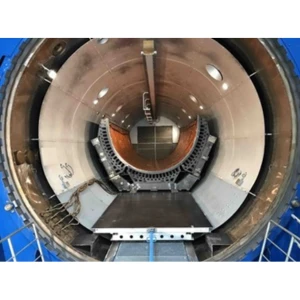 Ffrâm Awyr CFRTP Mwyaf y Byd wedi'i Gweithgynhyrchu a'i Chynnull yn Llwyddiannus