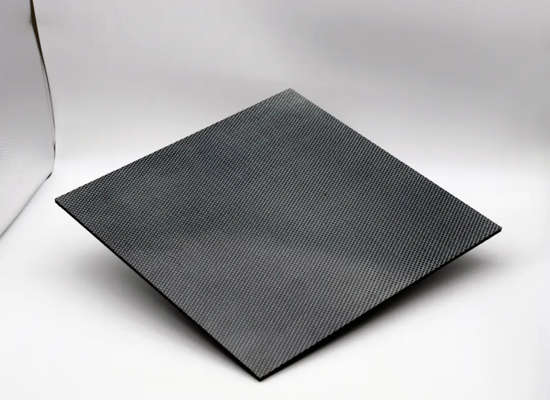 Cymwysiadau ehangu paneli ffibr carbon thermoplastig